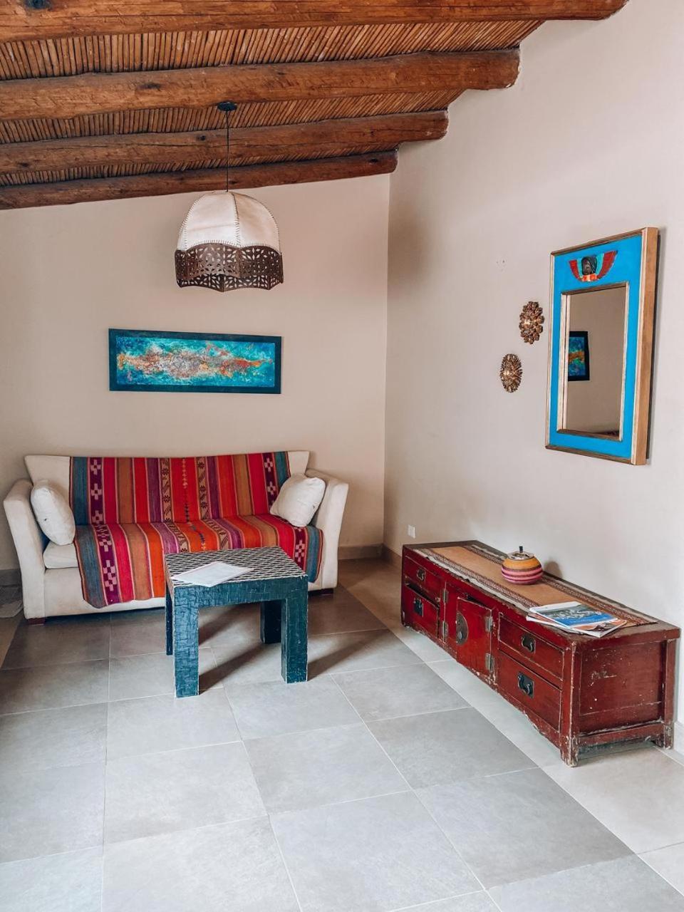 Tierra Virgen Apartments Purmamarca Bagian luar foto